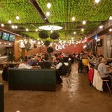 Personal restaurant Weiss Beer Garden